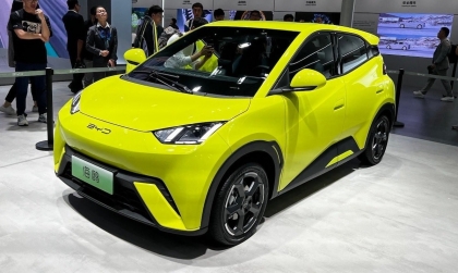 Xe điện Trung Quốc giảm giá mạnh, đủ lợi thế cạnh tranh vươn tầm thế giới?